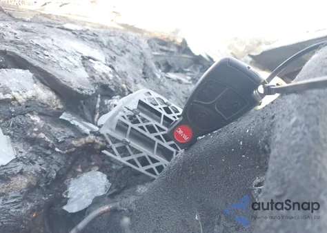 2003 Mercedes-Benz Sl 500 from USA, damaged, VIN WDBSK75F93F026573